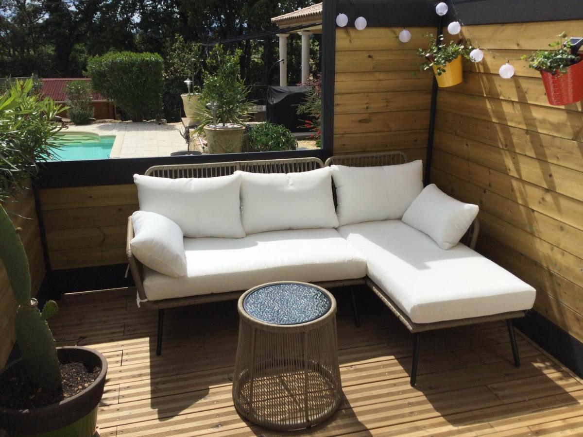 Apartamento Le Pouticaire Salinelles Exterior foto