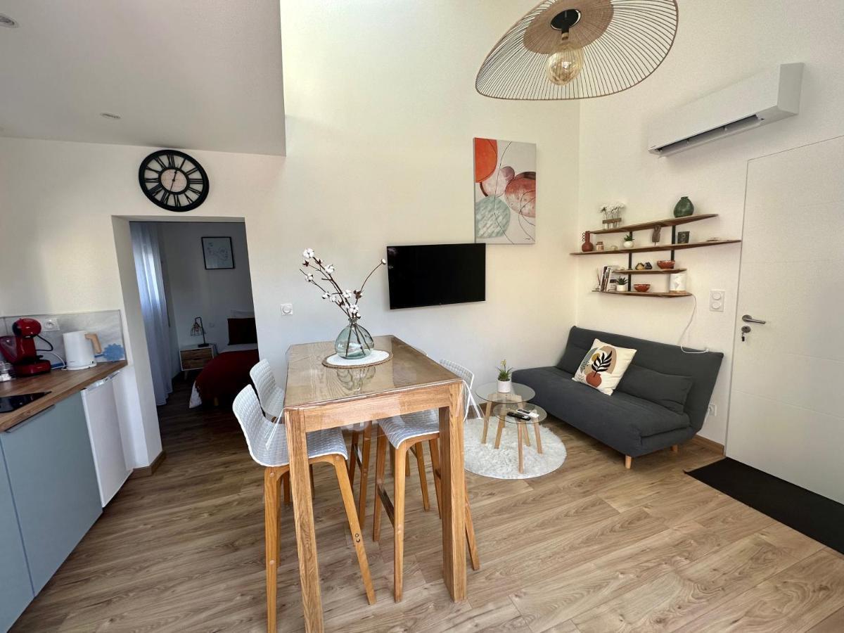 Apartamento Le Pouticaire Salinelles Exterior foto